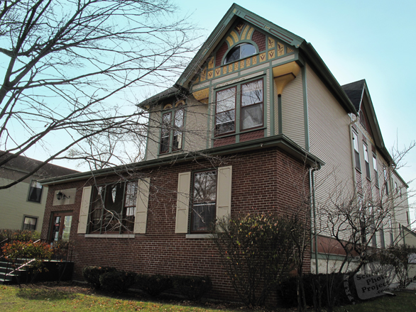 house, townhouses, single family house, Victorian style house, architecture photo, building, free stock photos, free images, royalty-free image
