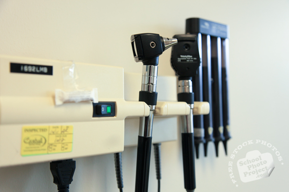 otoscope, auriscope, ophthalmoscope, fundoscopy, medical equipment, doctor tools, free stock photo, picture, free images download, stock photography, royalty-free image