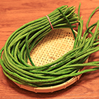 long beans, yardlong bean, pea bean, snake bean, vegetable, fresh veggie, vegetable photo, free stock photo, free picture, stock photography, royalty-free image